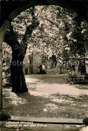 Wittenberg Lutherstadt Lutherhof mit altem Brunnen Kat. Wittenberg