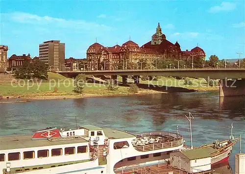 Dresden Bruecke der Einheit Fahrgastschiff Kat. Dresden Elbe