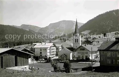 Steibis Ortsansicht mit Kirche Allgaeuer Alpen Kat. Oberstaufen