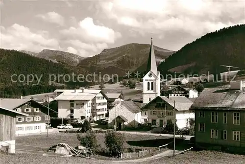 Steibis Ortspartie mit Kirche Allgaeuer Alpen Kat. Oberstaufen