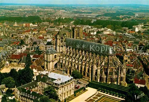 Bourges Vue aerienne de la Cathedrale Saint Etienne Kat. Bourges