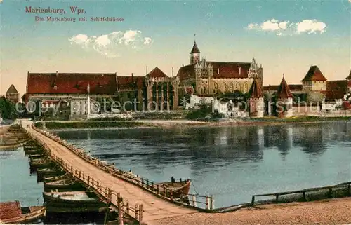Marienburg Westpreussen Die Marienburg mit Schiffsbruecke Kat. Malbork Polen