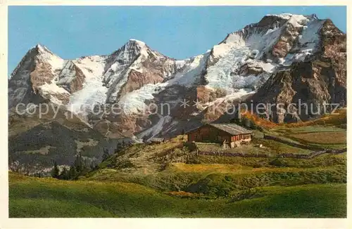 Grindelwald Alphuette im Berner Oberland mit Eiger Moench und Jungfrau Berner Alpen Kat. Grindelwald