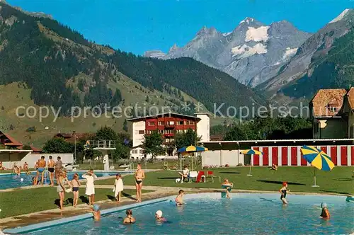 Kandersteg BE Schwimmbad Bluemlisalp Berner Alpen Kat. Kandersteg