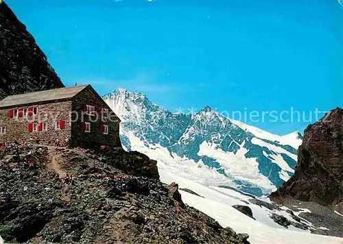 Britanniahuette Berghaus im Saastal Taeschhorn Dom Egginerhorn Gletscher Walliser Alpen Kat. Saas Fee