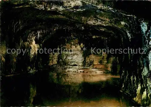 Hoehlen Caves Grottes Saalfeld Saale Feengrotten Mittlere Quellgrotte  Kat. Berge