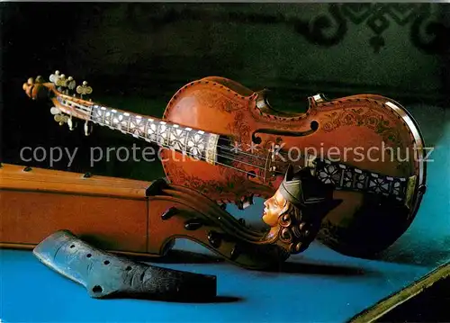 Musikinstrument Hardangerfiedel Ringve Museum Trondheim Norwegen  Kat. Musik