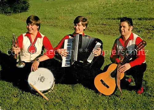 Musikanten Kuenz Trio Andelsbuch Gitarre Akkordeon Trommel Kat. Musik