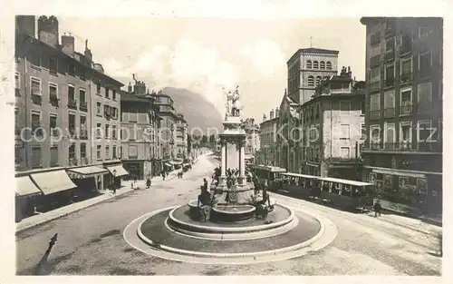 Strassenbahn Grenoble Place Notre Dame Monument du Centenaire  Kat. Strassenbahn