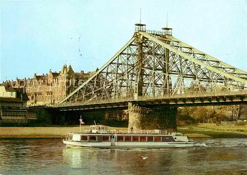 Bruecken Bridges Ponts Loschwitzer Bruecke Motorschiff Typ III Weisse Flotte Dresden