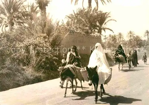 Erfoud Femmes se rendant au marche Kat. Marokko