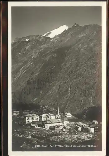 Saas Fee Blick auf Saas Fee und Weisshorn Kat. Saas Fee