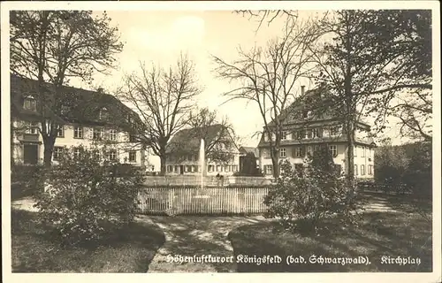 Koenigsfeld Schwarzwald Kirchplatz / Koenigsfeld im Schwarzwald /Schwarzwald-Baar-Kreis LKR