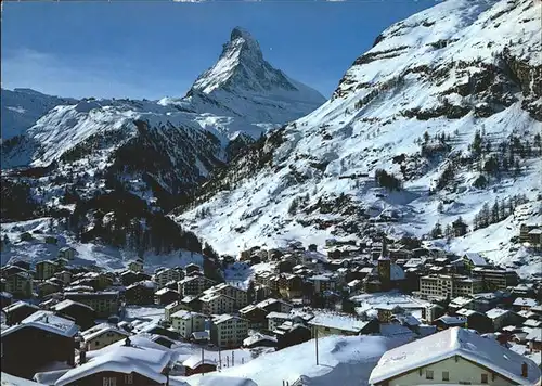 AK / Ansichtskarte kk12269 Zermatt VS Panorama mit Matterhorn Kategorie. Zermatt Alte Ansichtskarten