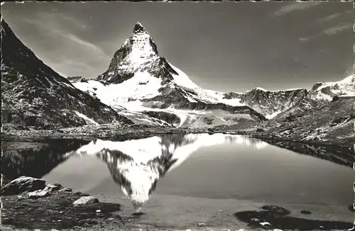 AK / Ansichtskarte Zermatt VS Riffelsee Matterhorn Kat. Zermatt