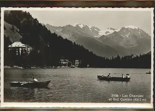 AK / Ansichtskarte Champex Lac Lac Champex et Grand Combin Kat. Champex Lac