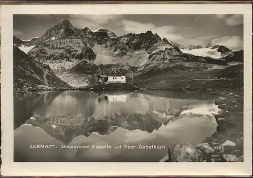 AK / Ansichtskarte Zermatt VS Schwarzsee Kapelle und Ober Gabelhorn Kat. Zermatt