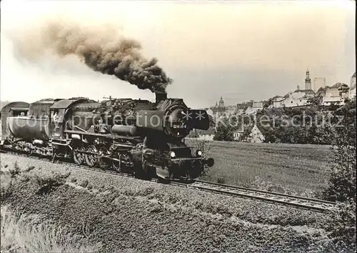 AK / Ansichtskarte Querfurt Dampflokomotive Baureihe 52 80 bei der Ausfahrt  Kat. Querfurt
