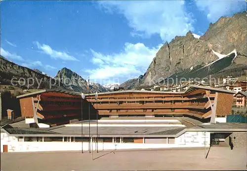 AK / Ansichtskarte Cortina d Ampezzo Olympisches Eisstadion Wintersport Kat. Cortina d Ampezzo