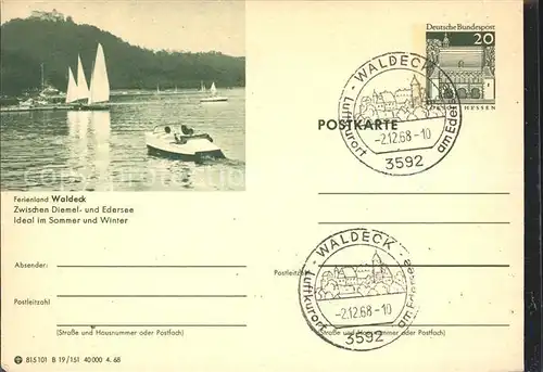 AK / Ansichtskarte Waldeck Edersee Schloss Wassersport Segeln Tretboot Kat. Edertal