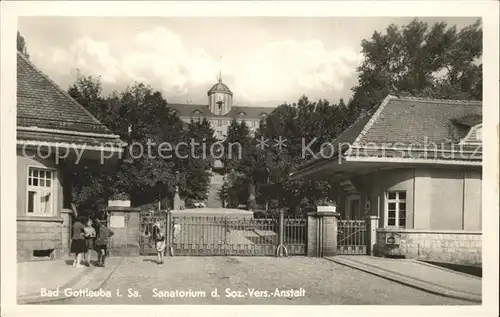 AK / Ansichtskarte Bad Gottleuba Berggiesshuebel Sanatorium der Soz. Vers. Anstalt Kat. Bad Gottleuba Berggiesshuebel