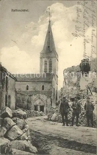 AK / Ansichtskarte Hattonchatel Ruinen mit Kirche und Soldaten Kat. Vigneulles les Hattonchatel