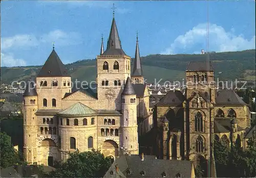 AK / Ansichtskarte Trier Dom und Liebfrauenkirche aelteste Stadt Deutschlands Kat. Trier