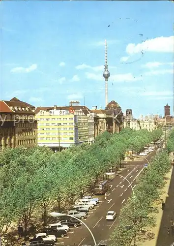 AK / Ansichtskarte Berlin Unter den Linden mit Fernsehturm Kat. Berlin