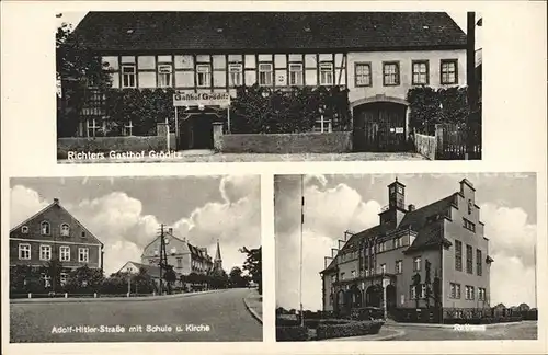 AK / Ansichtskarte Groeditz Riesa Richters Gasthof AH Strasse mit Schule und Kirche Rathaus Kat. Groeditz Riesa