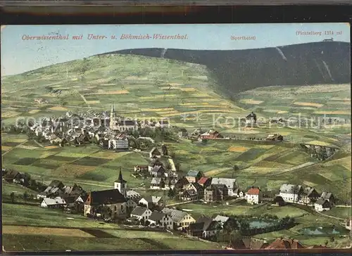 AK / Ansichtskarte Oberwiesenthal Erzgebirge Panorama mit Fichtelberg Kat. Oberwiesenthal
