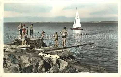 AK / Ansichtskarte Gottskaer Schweden Havsbad Utholmen Badesteg Segelboot Kat. Schweden