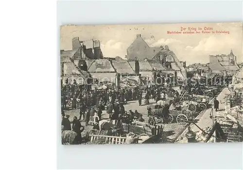 AK / Ansichtskarte Ortelsburg Ostpreussen Markttreiben zwischen den Ruinen der Stadt / Szczytno /