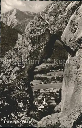 AK / Ansichtskarte Fischbachau Breitensteiner Fenster Felsen mit Blick zur Brecherspitz Mangfallgebirge Kat. Fischbachau