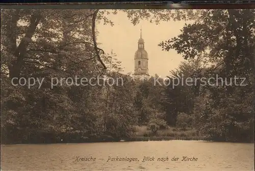 AK / Ansichtskarte Kreischa Parkanlagen Teich Blick nach der Kirche Kat. Kreischa Dresden
