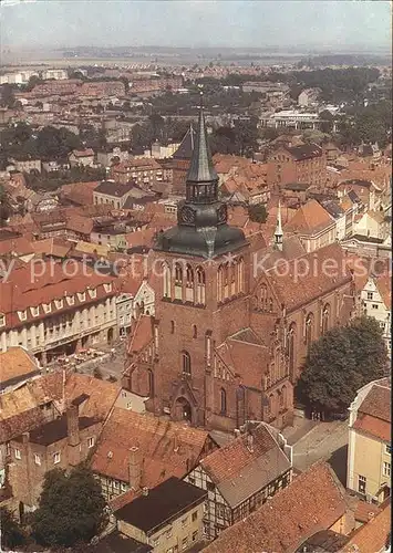 AK / Ansichtskarte Guestrow Mecklenburg Vorpommern Pfarrkirche St Marien Luftbildserie Interflug Kat. Guestrow