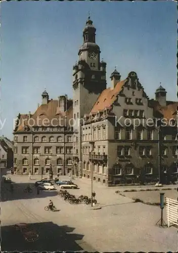 AK / Ansichtskarte Doebeln Roter Platz mit Rathaus Kat. Doebeln