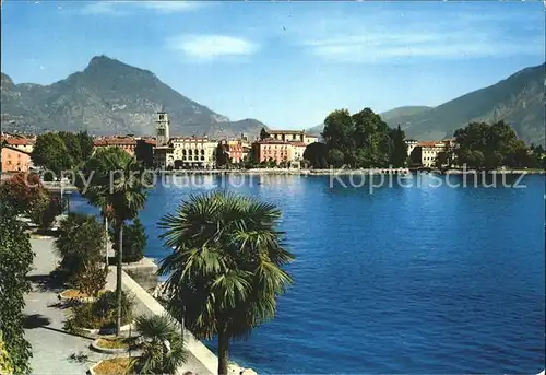 AK / Ansichtskarte Riva Lago di Garda Lungolago Uferpromenade Gardasee Kat. 