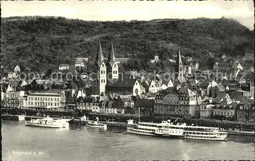 AK / Ansichtskarte Boppard Rhein Ortsansicht mit Kirche Dampfer Anleger Kat. Boppard