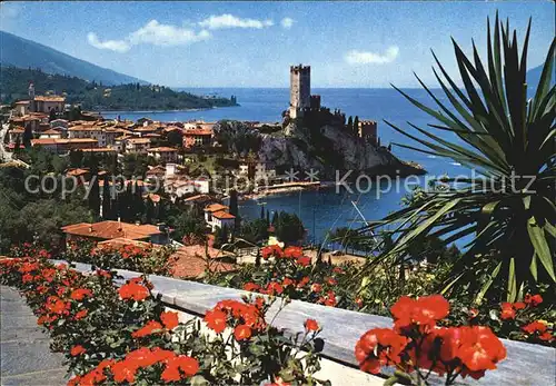 AK / Ansichtskarte Malcesine Lago di Garda Veduta del Castello Meerblick vom Schloss aus Burgruine Kat. Malcesine