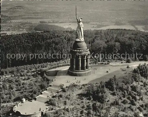 AK / Ansichtskarte Hermannsdenkmal Teutoburger Wald Fliegeraufnahme Kat. Detmold