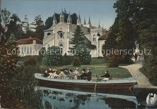 AK / Ansichtskarte Woerlitz Gondelpartie am Gotischen Haus Woerlitzer Park Kat. Woerlitz