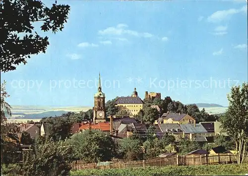 AK / Ansichtskarte Frauenstein Sachsen Stadtbild mit Schloss und Burgruine Kat. Frauenstein Sachsen