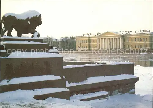 AK / Ansichtskarte Leningrad St Petersburg University Embankment Winter Kat. Russische Foederation