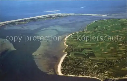 AK / Ansichtskarte Insel Foehr mit Wyk und Insel Amrum Fliegeraufnahme aus ca 2500 m Hoehe Kat. Wyk auf Foehr
