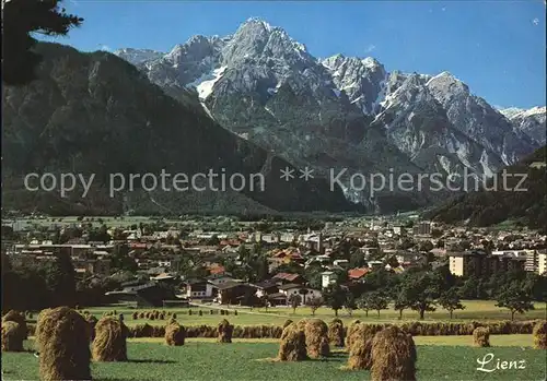 AK / Ansichtskarte Lienz Tirol Heuernte Lienzer Dolomiten Kat. Lienz