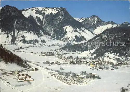 AK / Ansichtskarte Walchsee Tirol Winterpanorama Alpen Fliegeraufnahme Kat. Walchsee