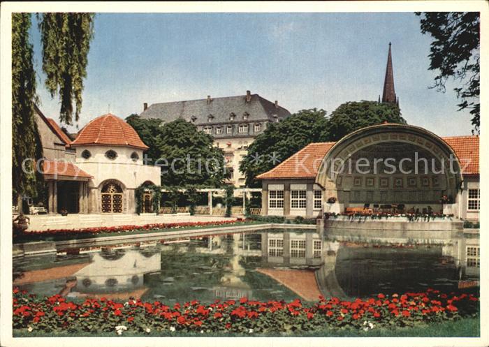 AK / Ansichtskarte Bad Nauheim Trinkkuranlagen Konzertpavillon Teich