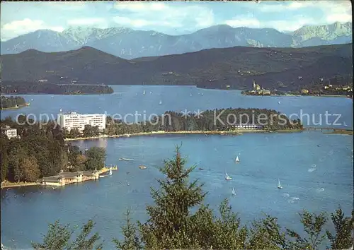 AK / Ansichtskarte Poertschach Woerthersee Blick ueber den See Alpenpanorama /  /