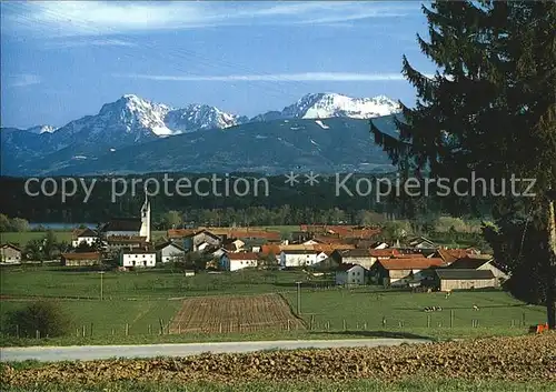AK / Ansichtskarte Tettenhausen am Waginger See Ortsansicht mit Kirche Alpenpanorama Kat. Waging a.See