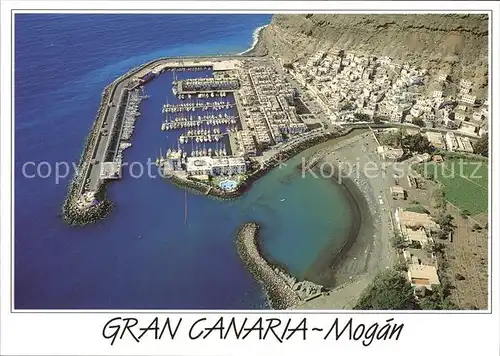 AK / Ansichtskarte Mogan Hafen Kueste Fliegeraufnahme Kat. Gran Canaria Spanien